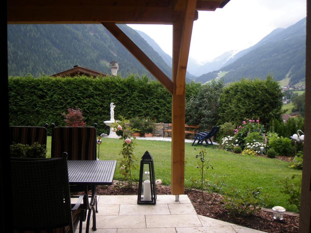 Landhaus Knoflach Neustift im Stubaital Δωμάτιο φωτογραφία